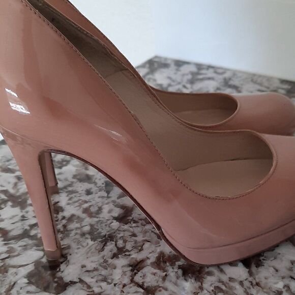 L.K.Bennett Sledge Nude Patent Leather Pumps size 35 - Picture 3 of 11